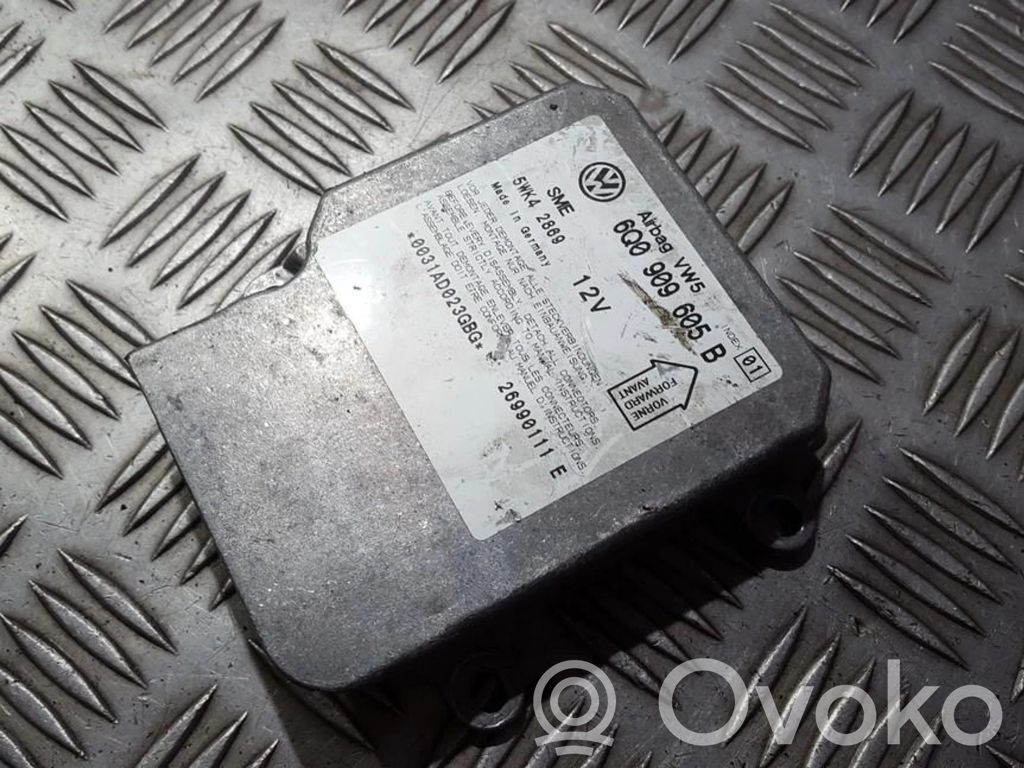 Volkswagen PASSAT B5.5 Unitate/modul de comandă airbaguri 