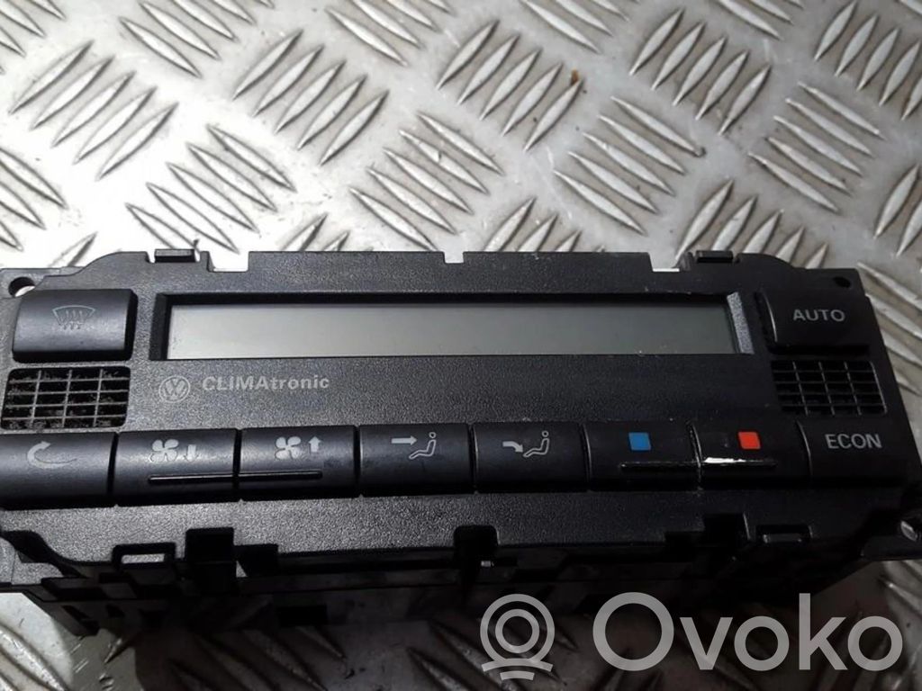 Volkswagen PASSAT B5.5 Centralina del climatizzatore