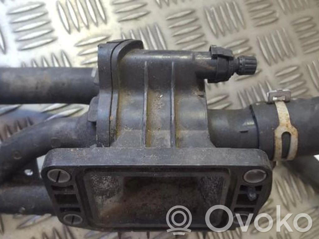 Peugeot 207 Conductă/furtun lichid de răcire motor 
