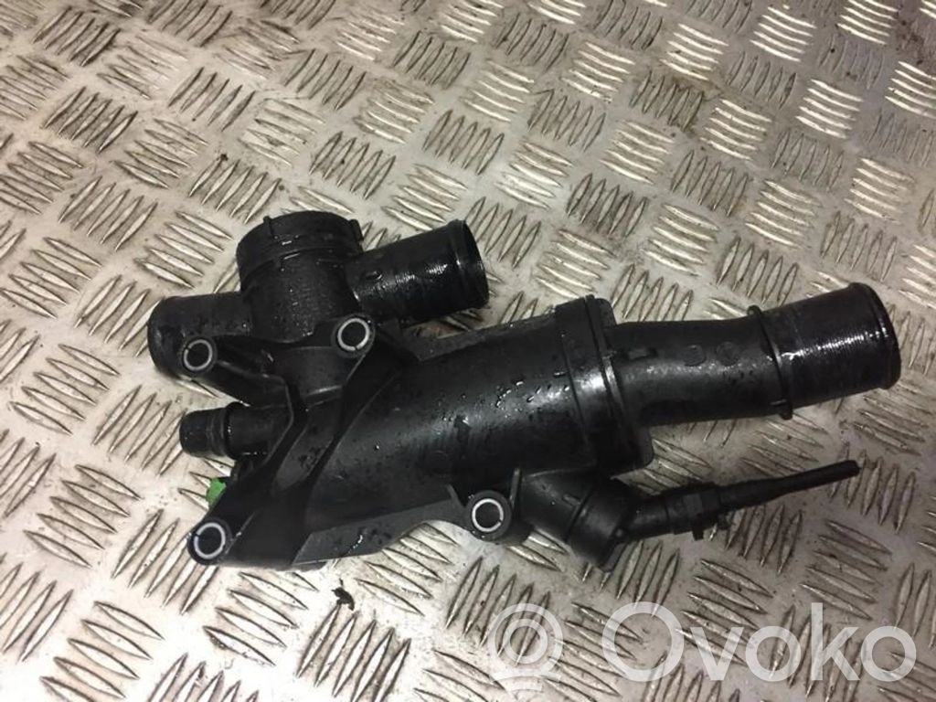 Volvo V50 Tubo flessibile del liquido di raffreddamento del motore 