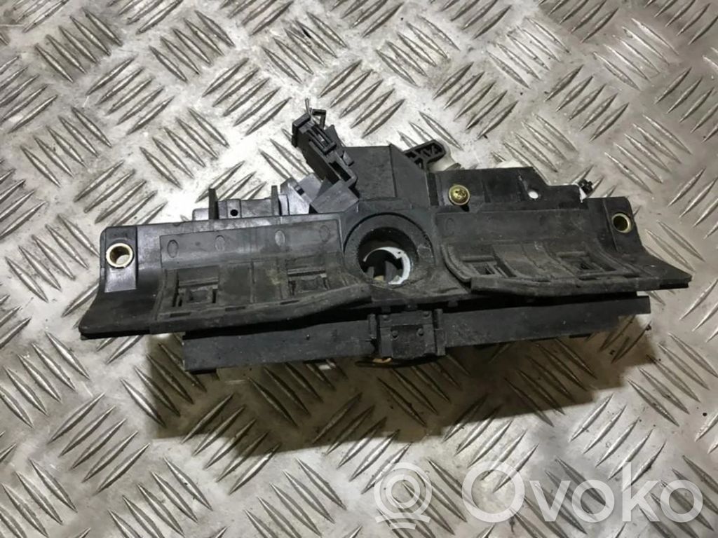 Audi A6 S6 C5 4B Încuietoare portbagaj 