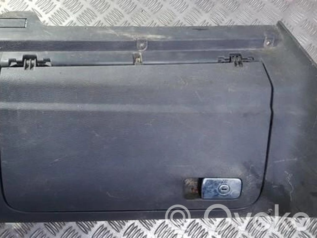 Volkswagen Golf V Guantera 