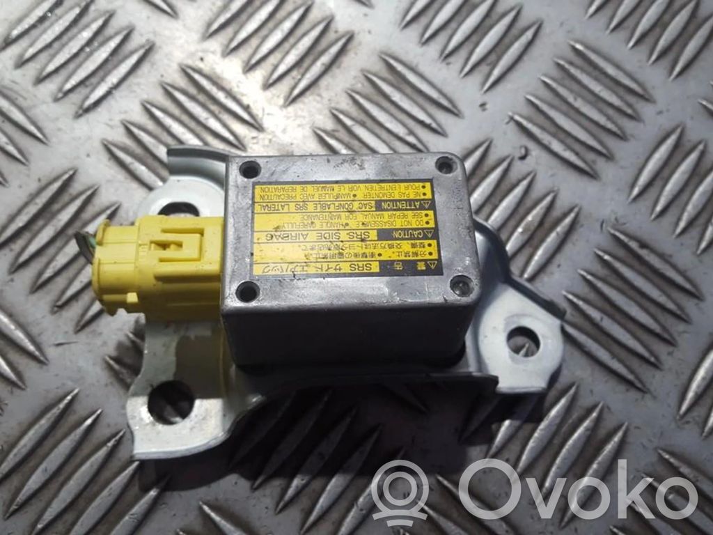 Toyota Celica T230 Airbagsensor Crashsensor Drucksensor 