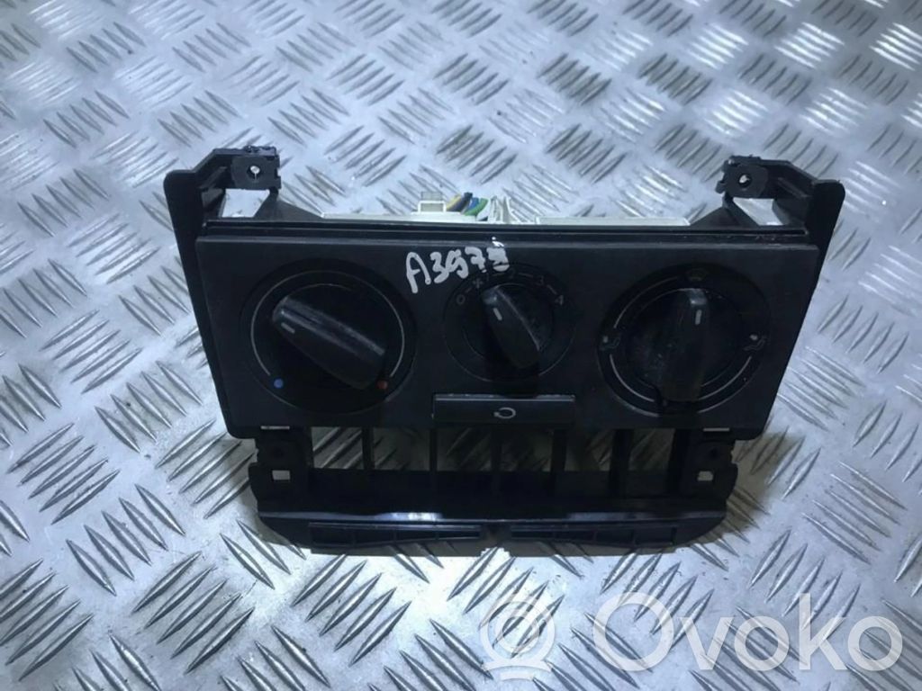 Volkswagen Polo III 6N 6N2 6NF Unitate control climatizare 