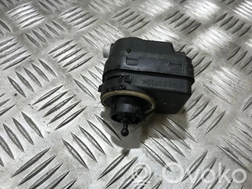 Scheinwerferstellmotor