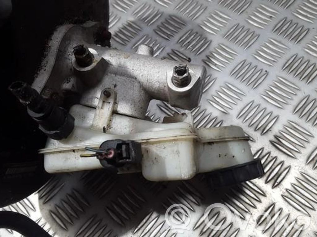 Mazda 3 I Master brake cylinder 