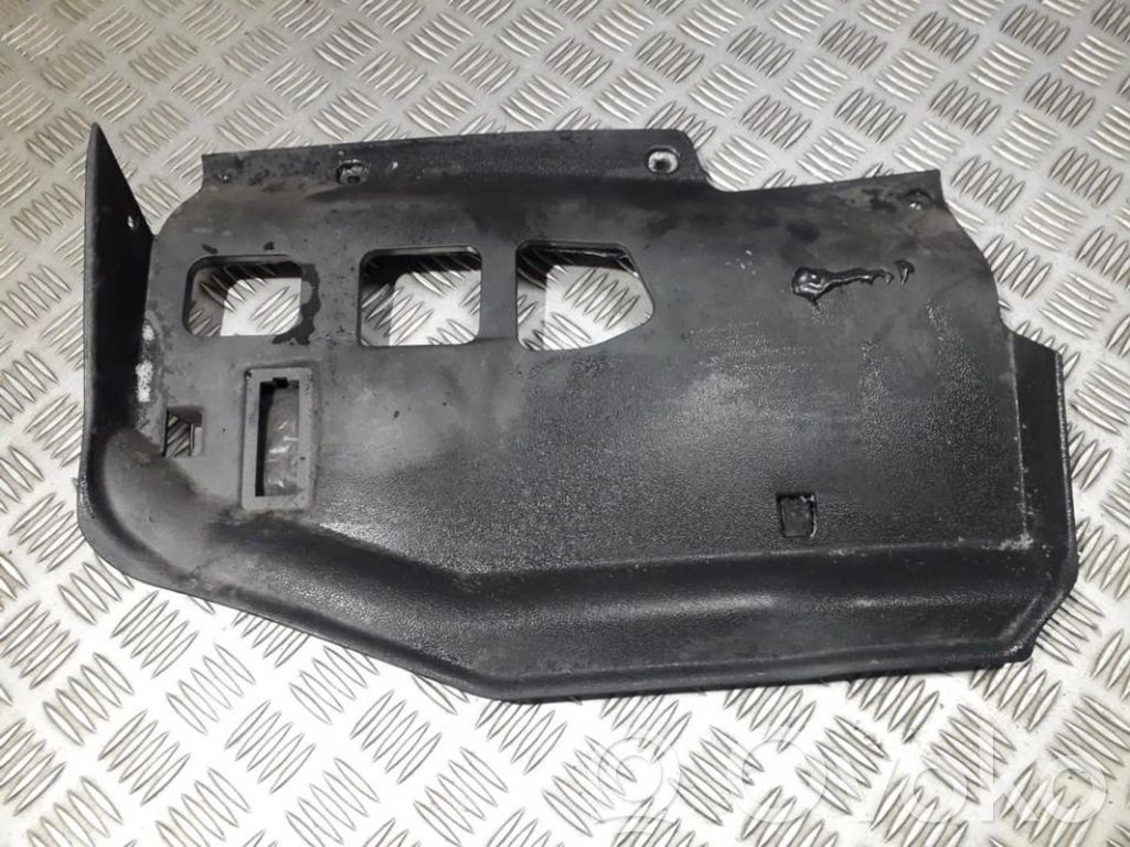 BMW 1 E81 E87 Otros repuestos del interior 