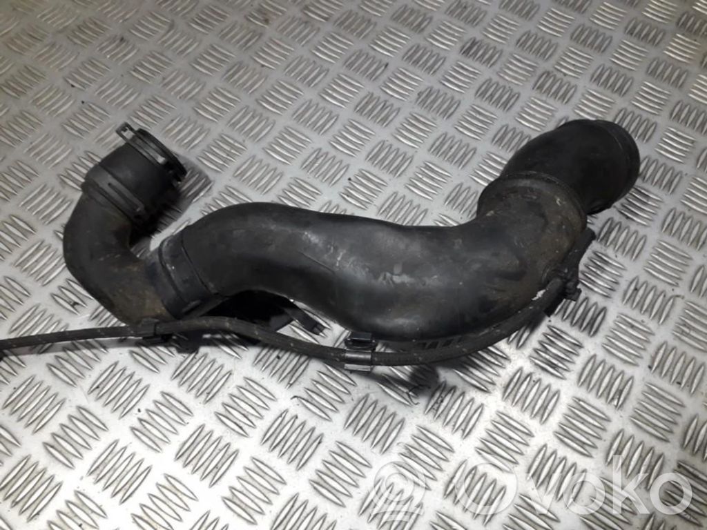 Volkswagen Golf IV Furtun/conductă intercooler 