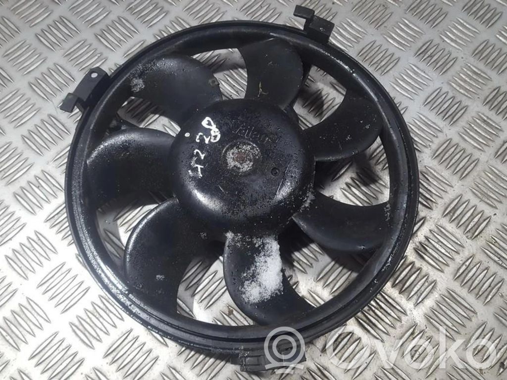 Audi A4 S4 B5 8D Convogliatore ventilatore raffreddamento del radiatore