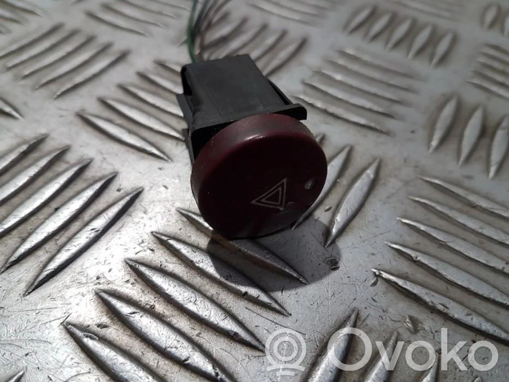 Botón interruptor de luz de peligro   9644845777,9644845777
