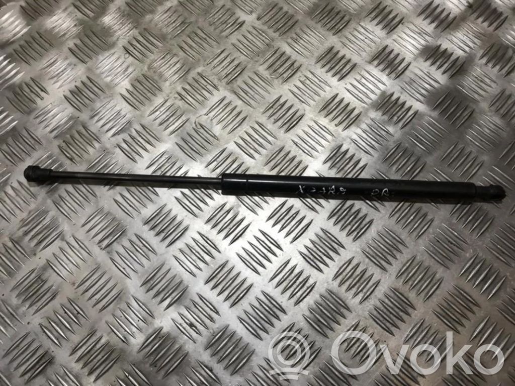Citroen Xsara Siłownik maski przedniej 