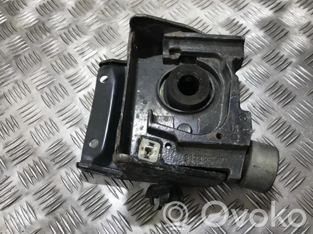 Citroen Xsara Picasso Suport tampon motor