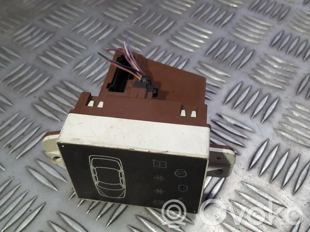 Ford Mondeo MK II Monitor / wyświetlacz / ekran 