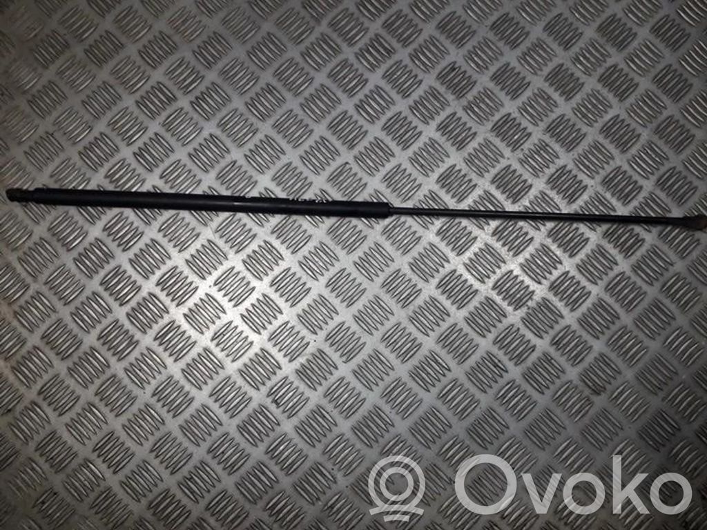 Volvo S40, V40 Siłownik maski przedniej 