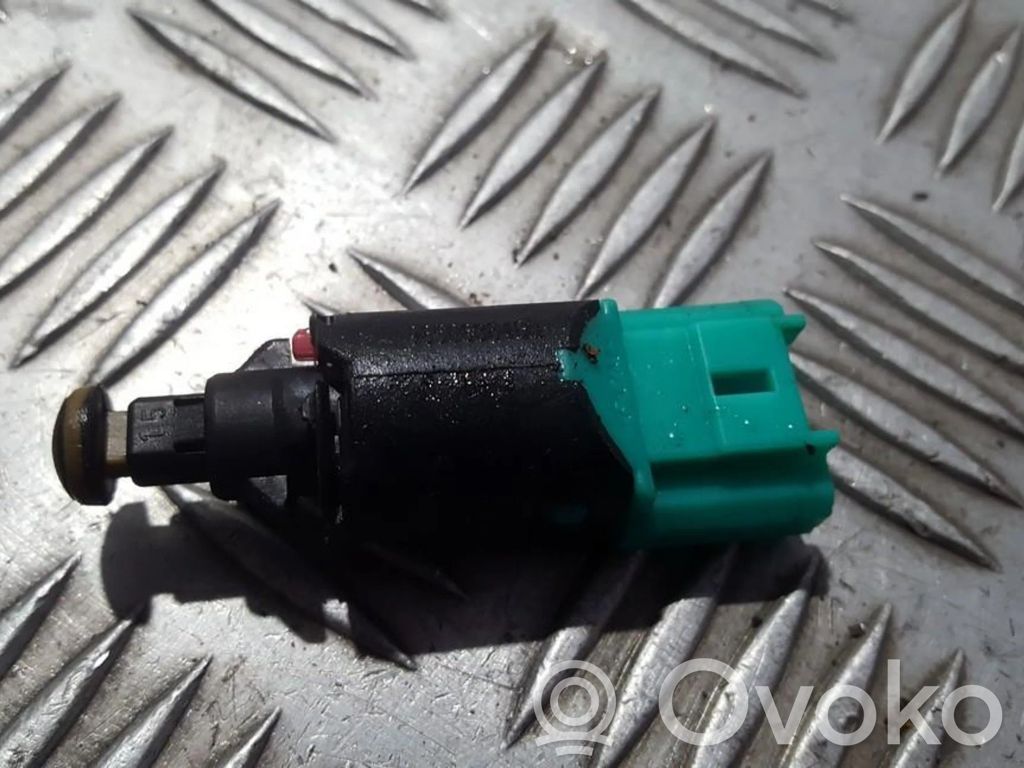 Interruptor sensor del pedal de freno   9650688480,9650688480