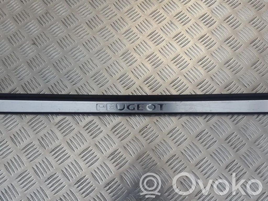 Peugeot 607 Listwa progowa przednia 