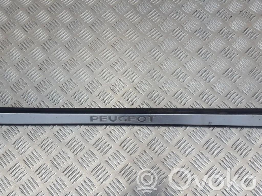 Peugeot 607 Capac prag față 