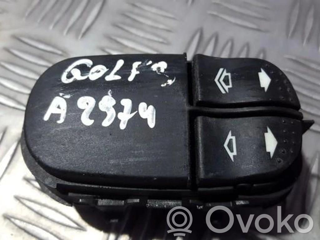 Ford Focus Interruttore di controllo dell’alzacristalli elettrico 