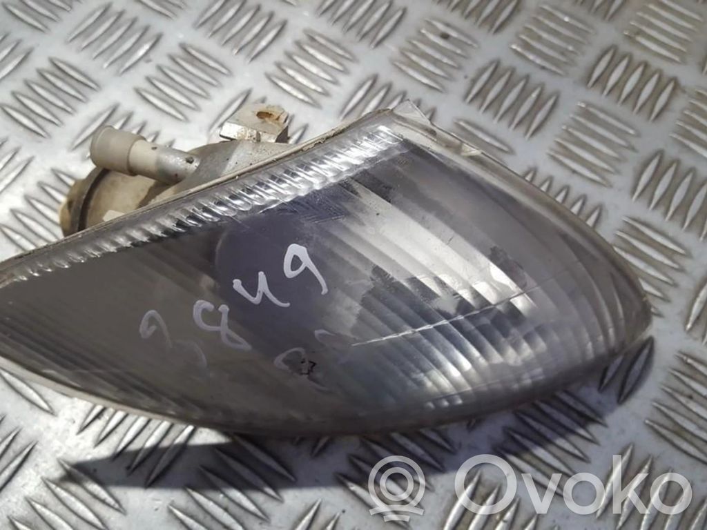 Renault Scenic I Indicatore di direzione anteriore