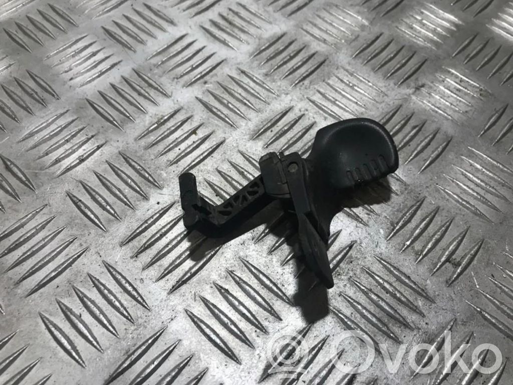 Renault Twingo I Rączka / Uchwyt otwierania pokrywy przedniej / maski silnika 