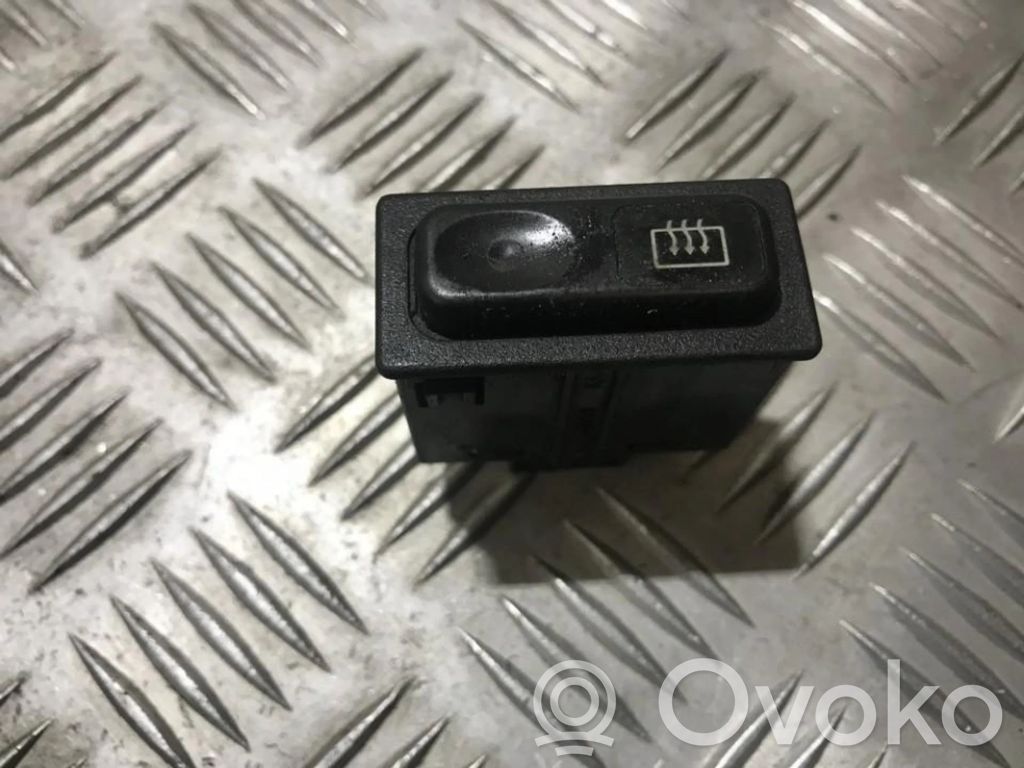 Honda Civic Przycisk / Przełącznik ogrzewania szyby przedniej / czołowej