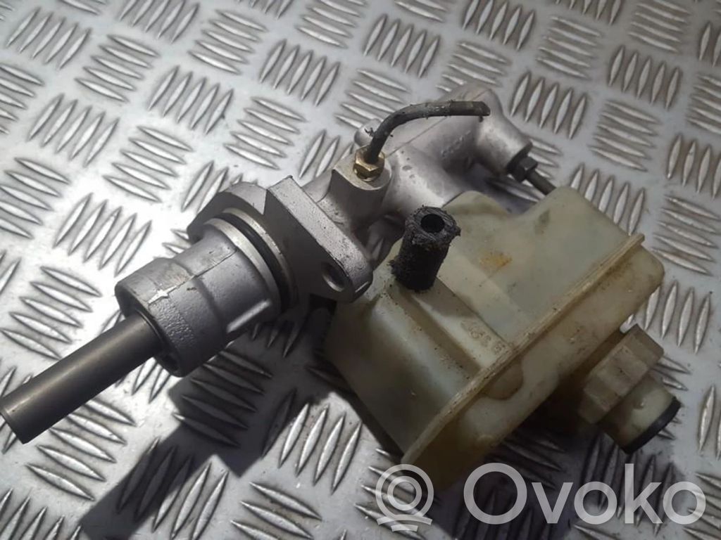 BMW 7 E38 Maître-cylindre de frein 
