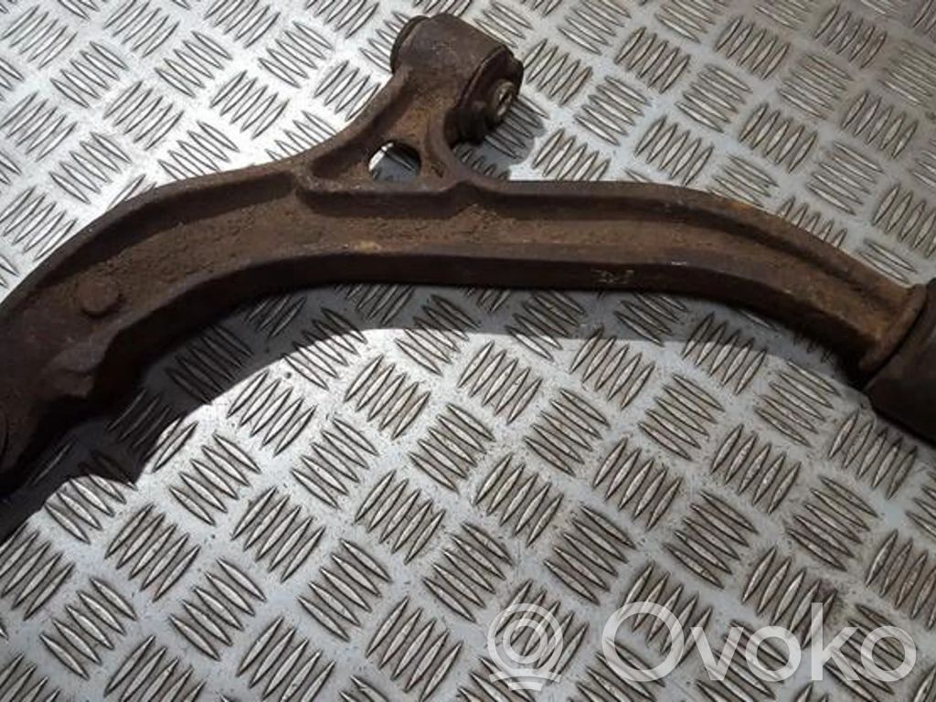 Chrysler Voyager Braccio di controllo sospensione anteriore inferiore/braccio oscillante 