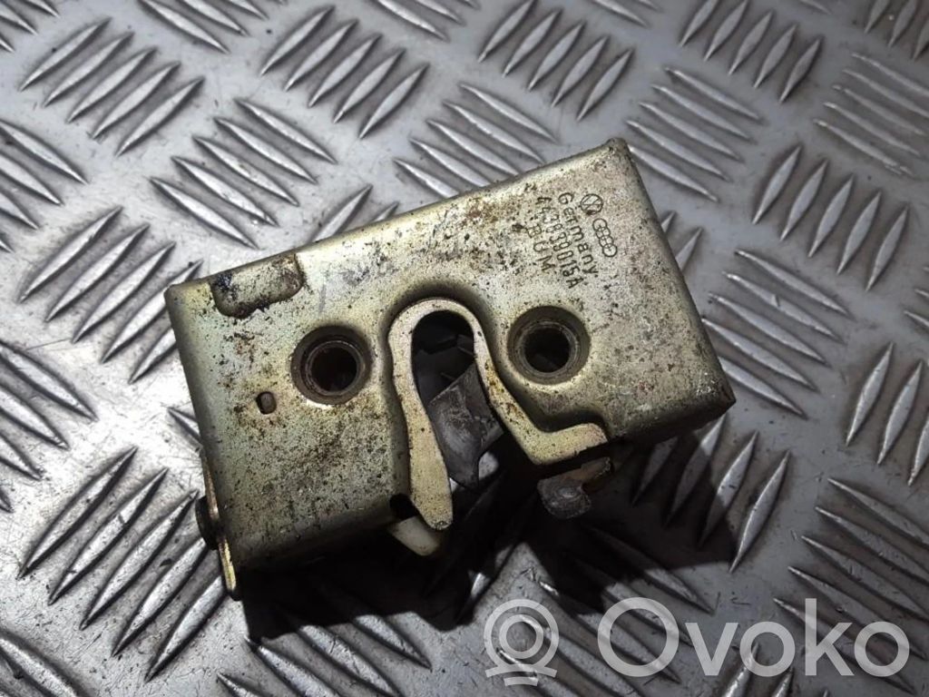 Audi 100 200 5000 C3 Takaoven lukko 