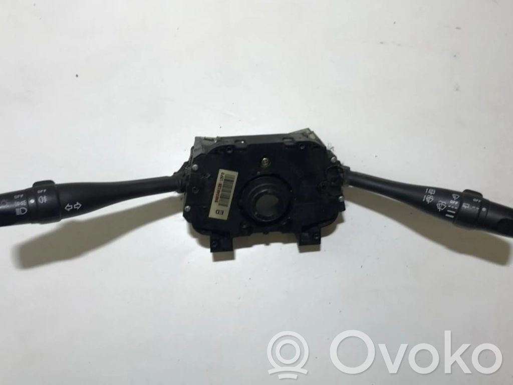 Nissan Almera N16 Commodo, commande essuie-glace/phare 