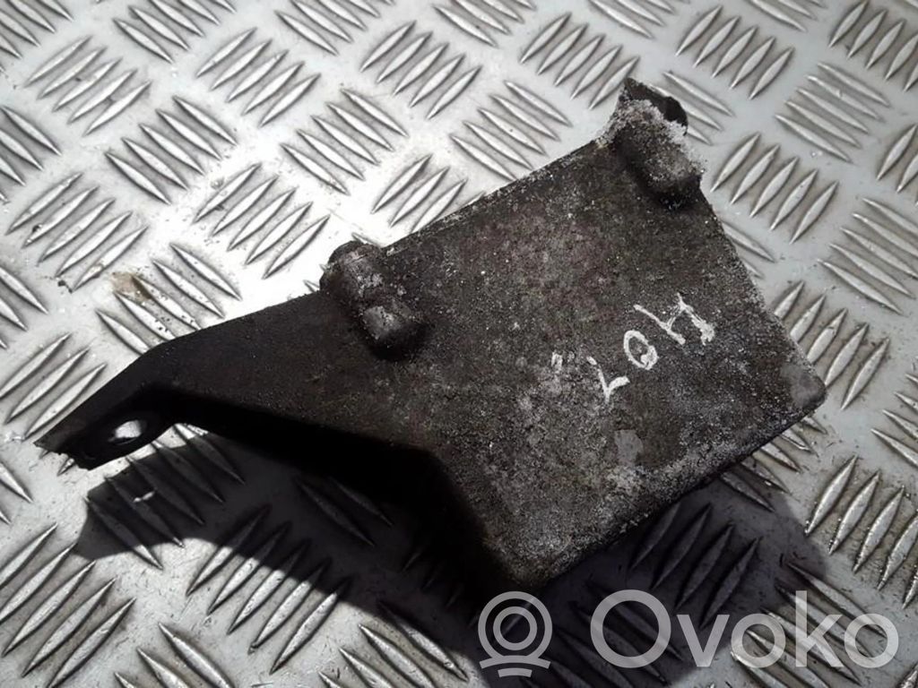 Volvo V70 Supporto di montaggio del motore 
