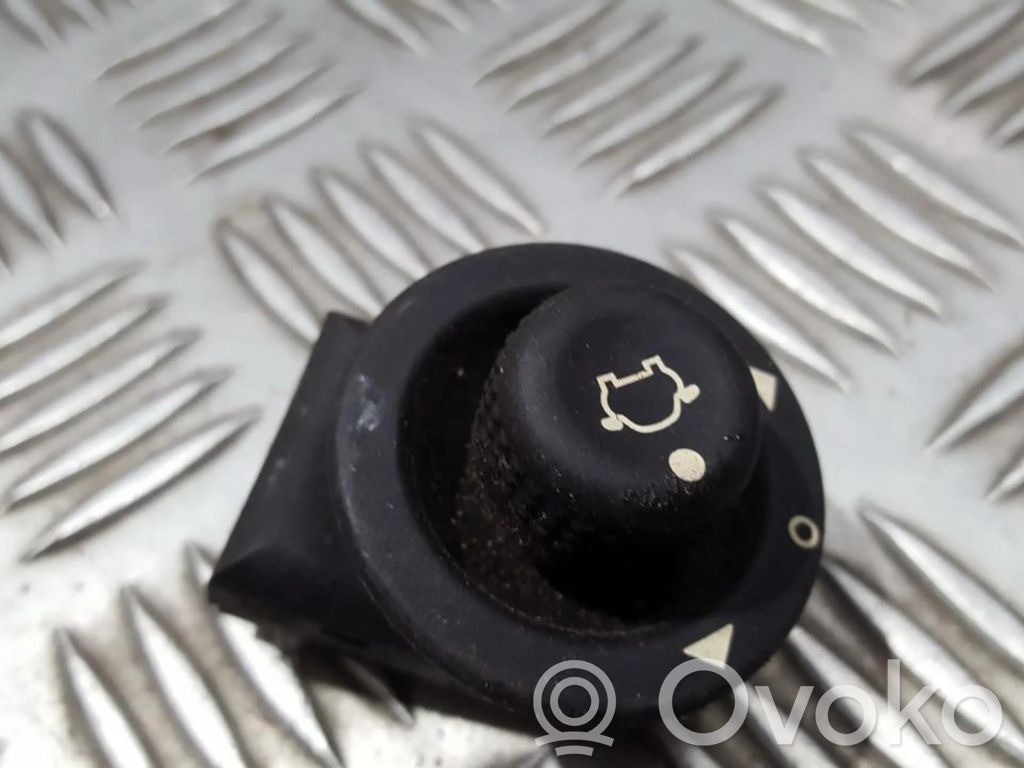 Comutator oglinzi laterale   93BG17B676,K808X,93BG17B676,K808X