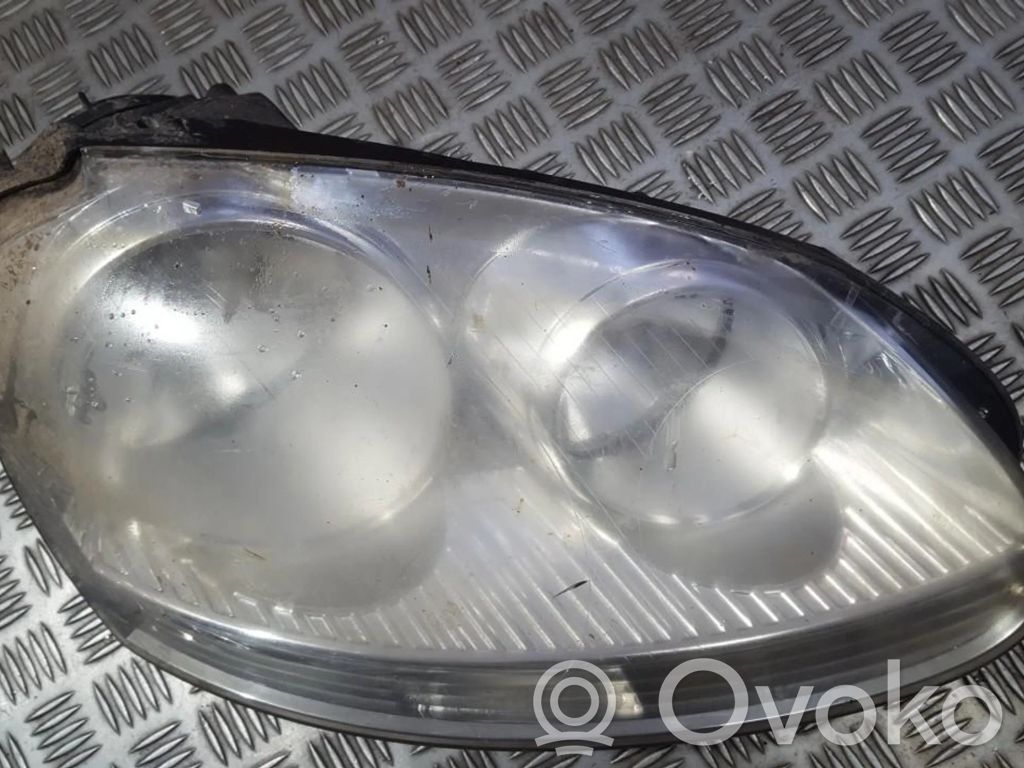 Volkswagen Golf V Faro/fanale