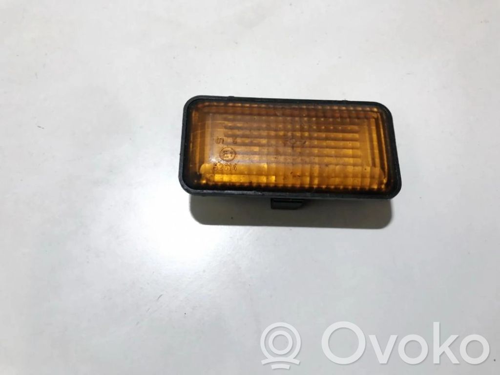 Volkswagen Golf III Seitenblinker