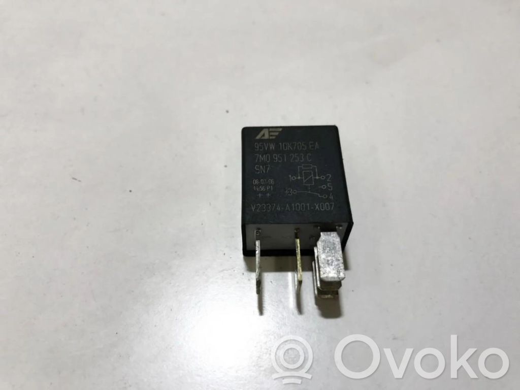Sonstige Relais   7M0951253C,95VW10K705EA,7M0951253C,95VW10K705EA,V23374A1001X007