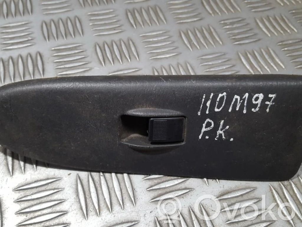 Mazda 626 Electric window control switch 