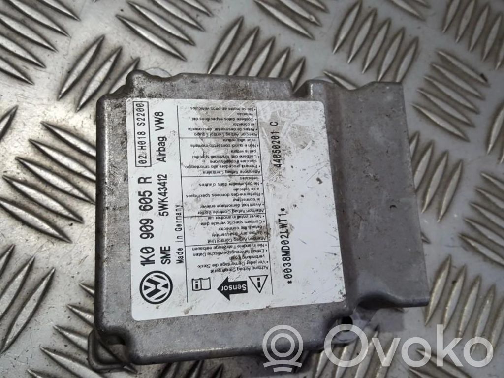 Volkswagen Jetta V Centralina/modulo airbag
