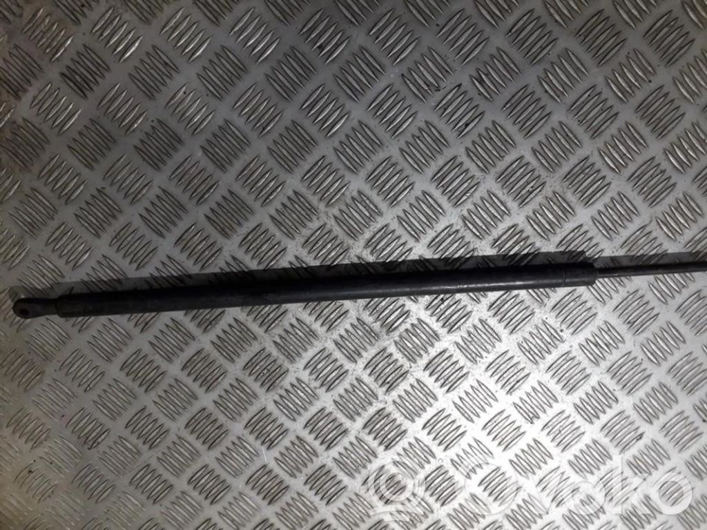 Audi 100 S4 C4 Ammortizzatore portellone anteriore/cofano 