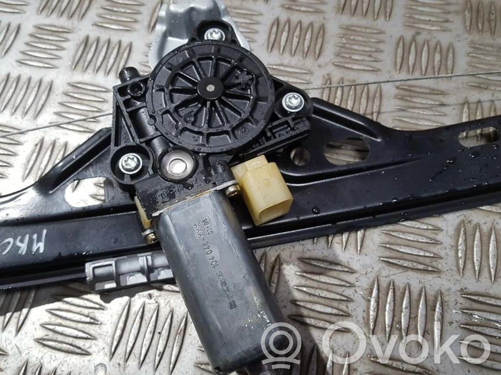 Mercedes-Benz C W203 Motorino alzacristalli della portiera posteriore