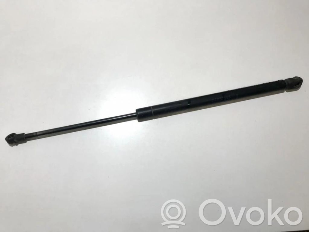 Toyota Corolla E120 E130 Vérin de capot arrière 