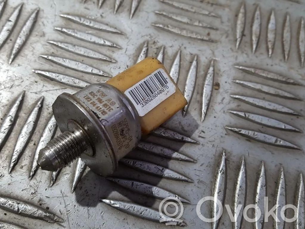Sensor de presión de combustible   03C906051C,03C906051C,0928840976,55PP1504