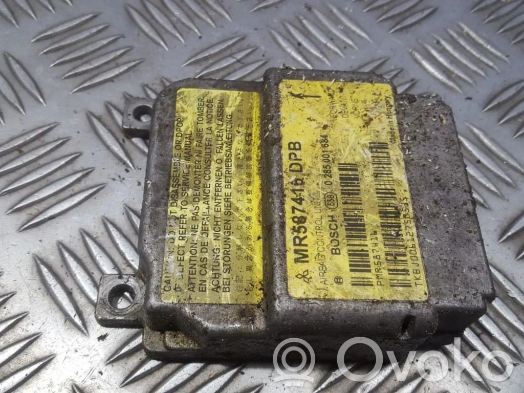 Mitsubishi Colt Unidad de control/módulo del Airbag 