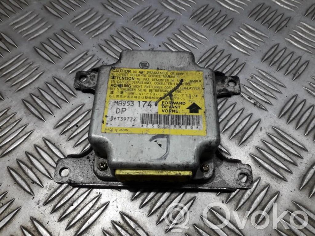 Mitsubishi Colt Unitate/modul de comandă airbaguri 