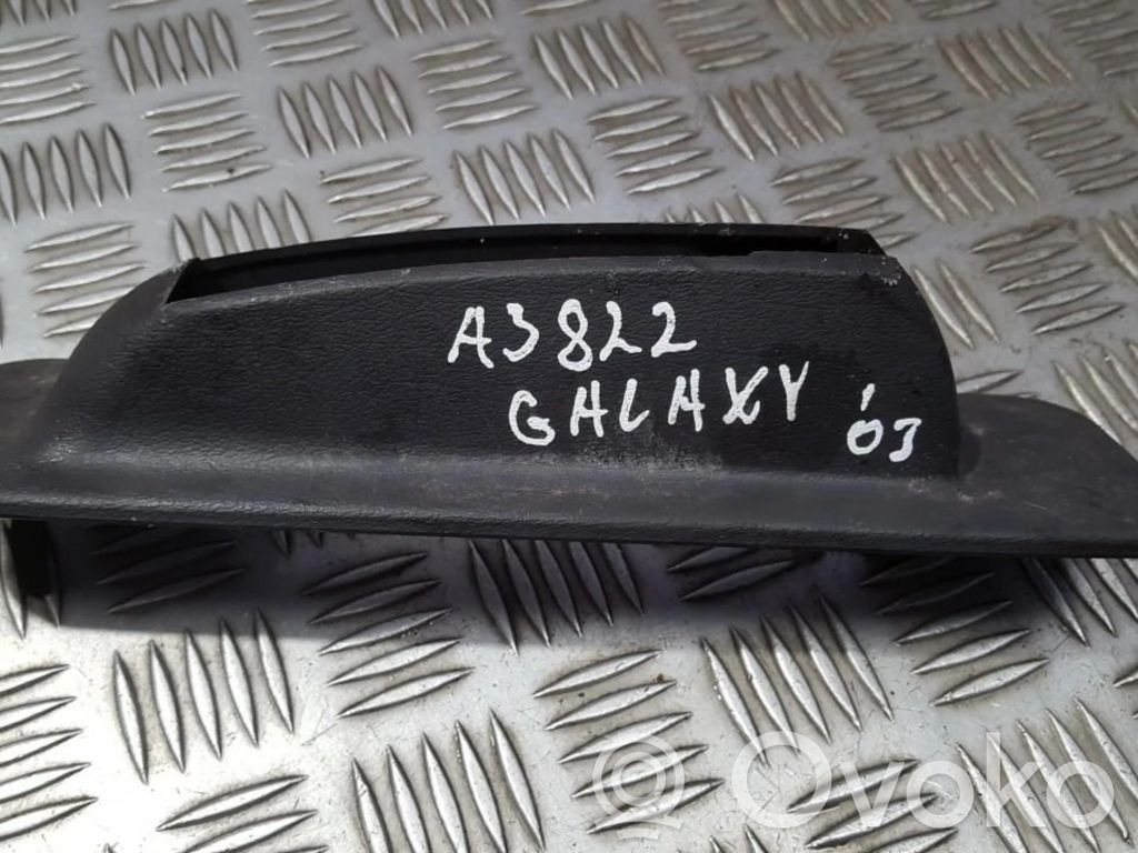 Autres pièces intérieures   7M0711468B,95VW2404CCW,7M0711468B,95VW2404CCW