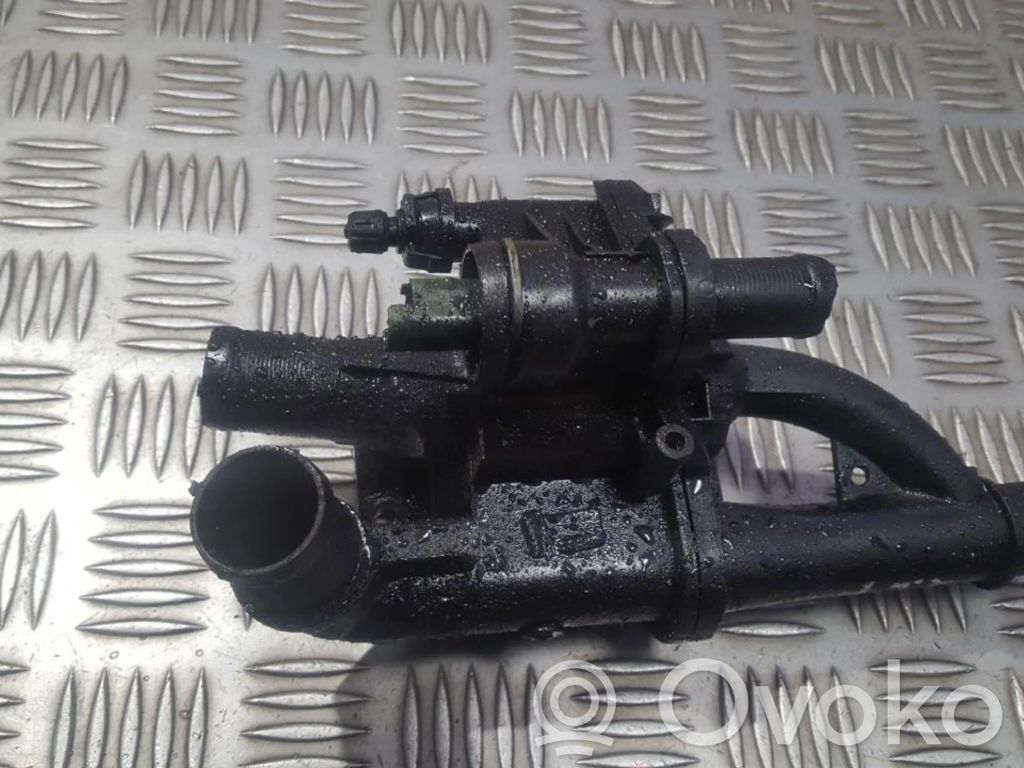 Peugeot 407 Conductă/furtun lichid de răcire motor 