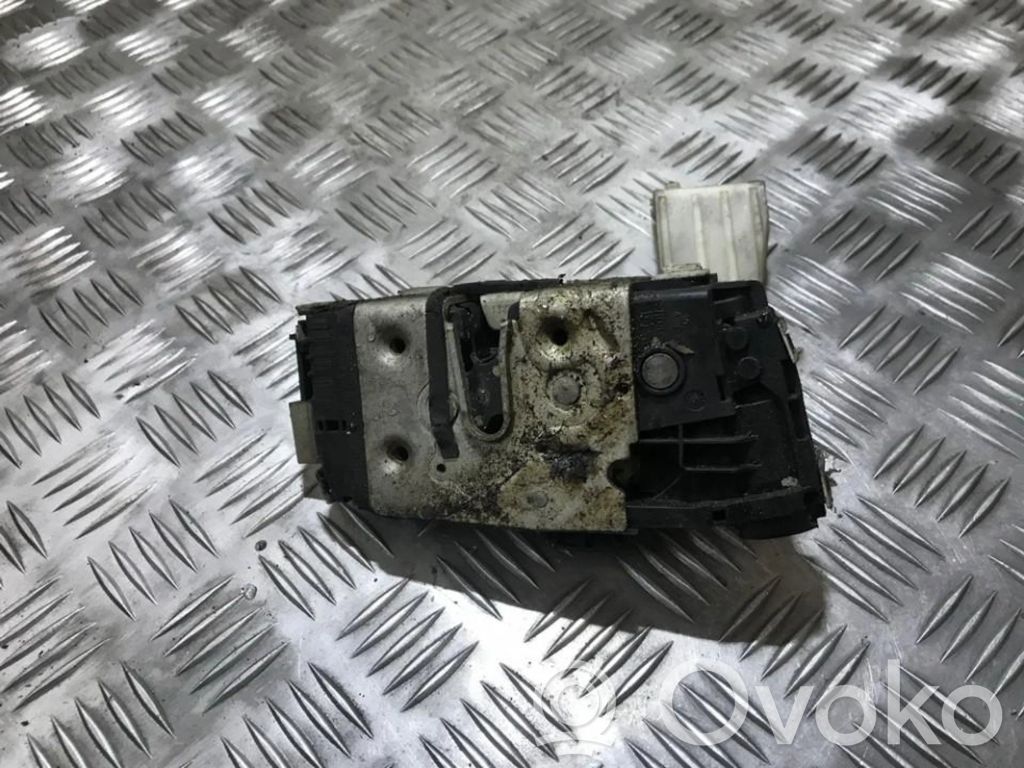 Front door lock