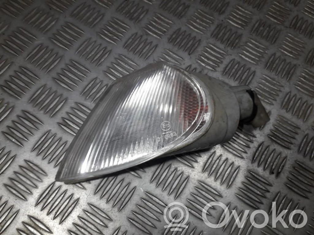 Renault Laguna I Front indicator light 