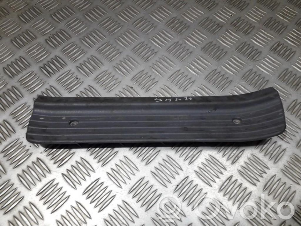 Toyota Land Cruiser (HDJ90) Capac prag față 