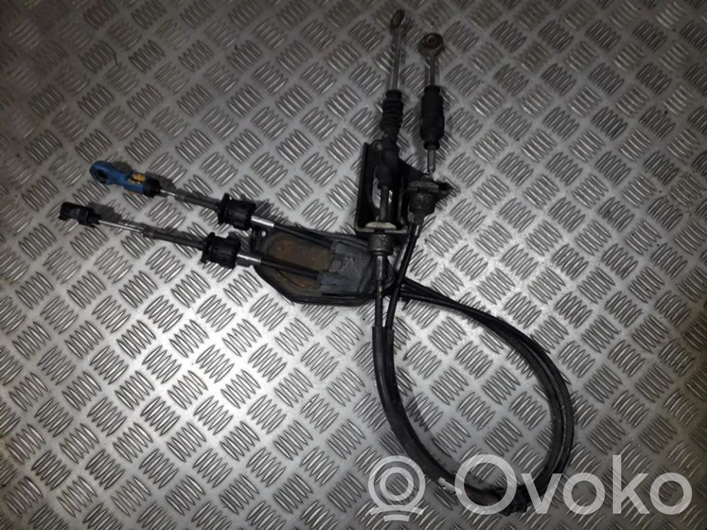Gear shift cable linkage   AV84688,AV84688