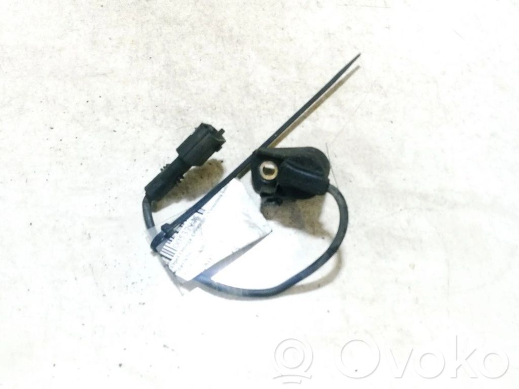 Opel Omega B2 Camshaft position sensor 