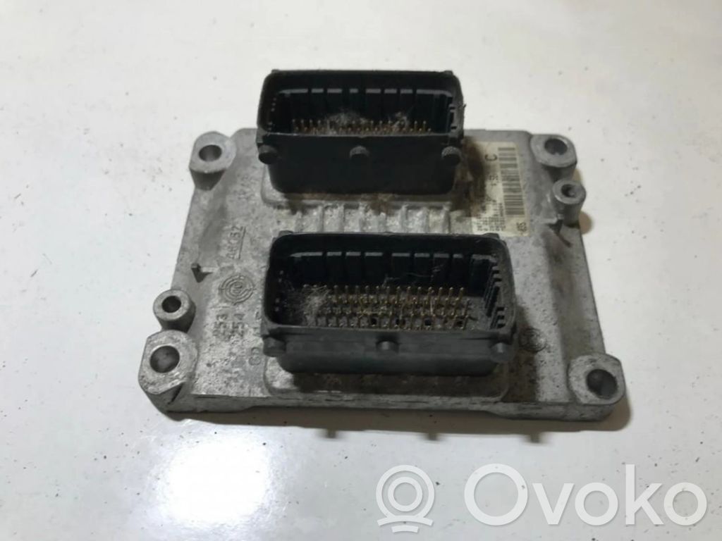 Alfa Romeo 156 Engine control unit/module 